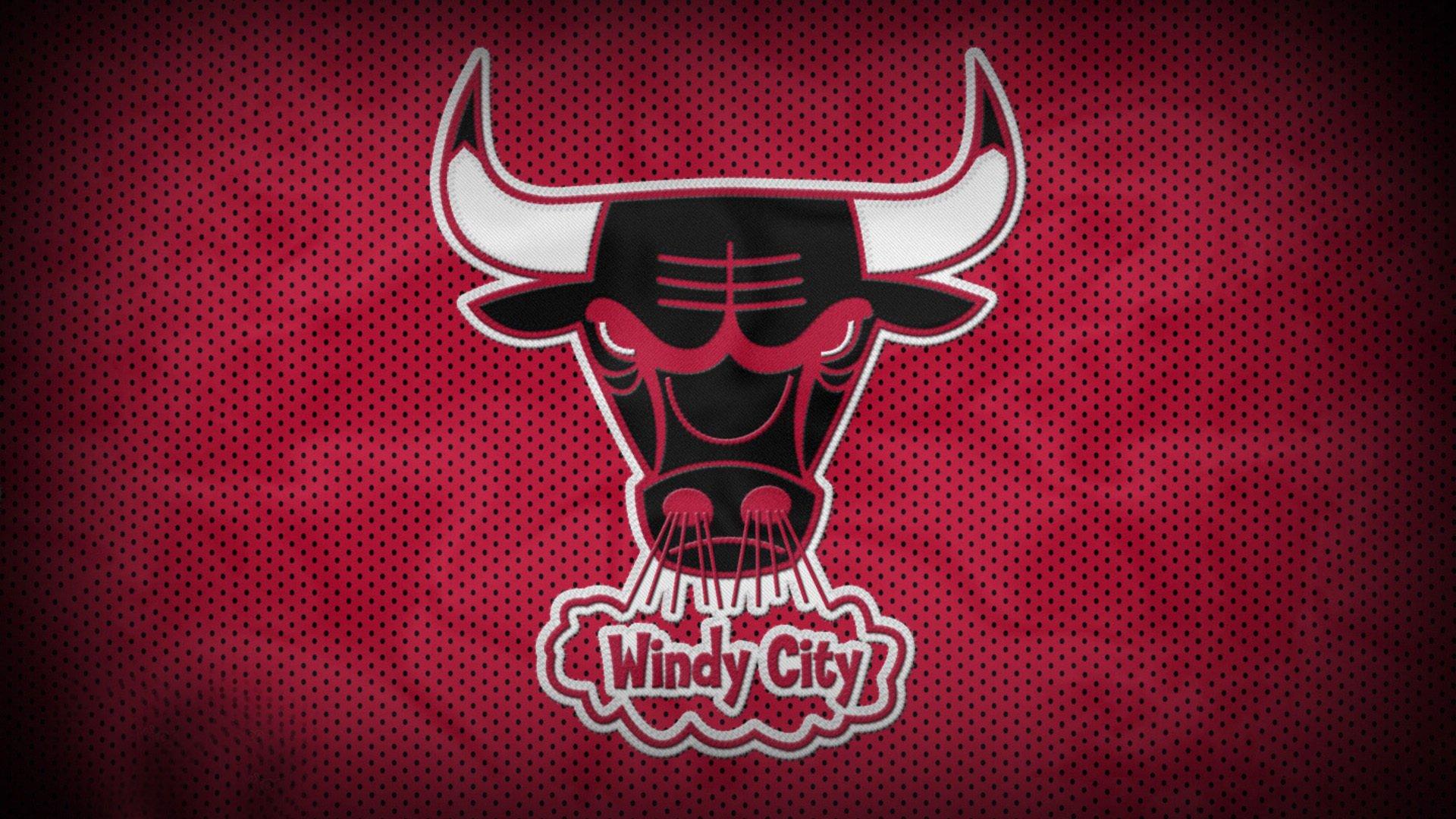 新援克莱伯完成湖人首秀 赛前加练近筐投篮显决心